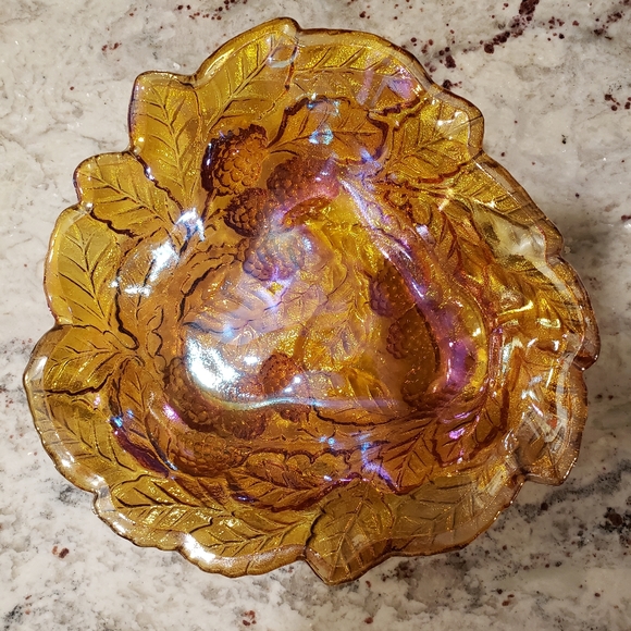 Carnival glass bowl - Picture 2 of 7